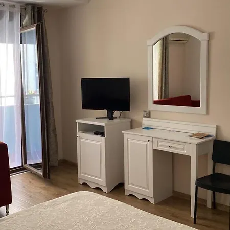 Apartment Plaisir Pogradec Exterior photo