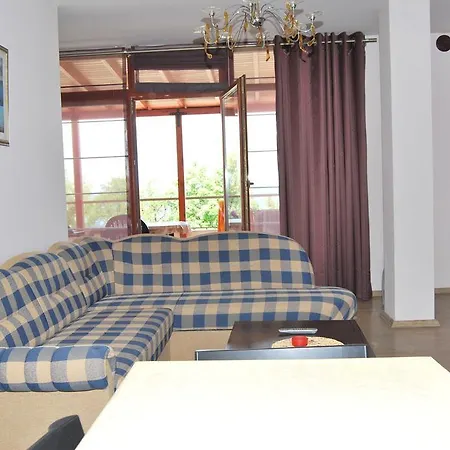 Apartment Plaisir Pogradec Room photo