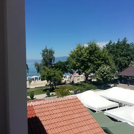 Apartment Plaisir Pogradec Exterior photo